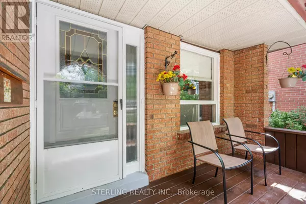 Brampton (madoc), ON L6V3V7,21 FOXACRE ROW