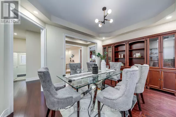 Oakville (jc Joshua Creek), ON L6H0C5,2336 THRUXTON DRIVE