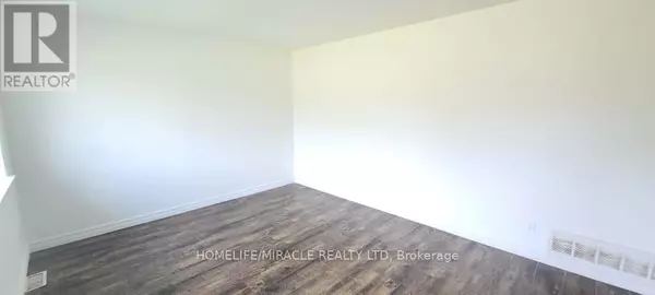 Mississauga (malton), ON L4T1H5,16 CATTRICK STREET