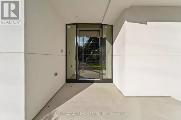 Burlington, ON L7P0N3,4511 GUELPH LINE