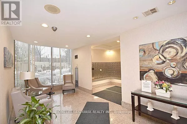 Mississauga (city Centre), ON L5B3Z3,55 Elm DR West #1002