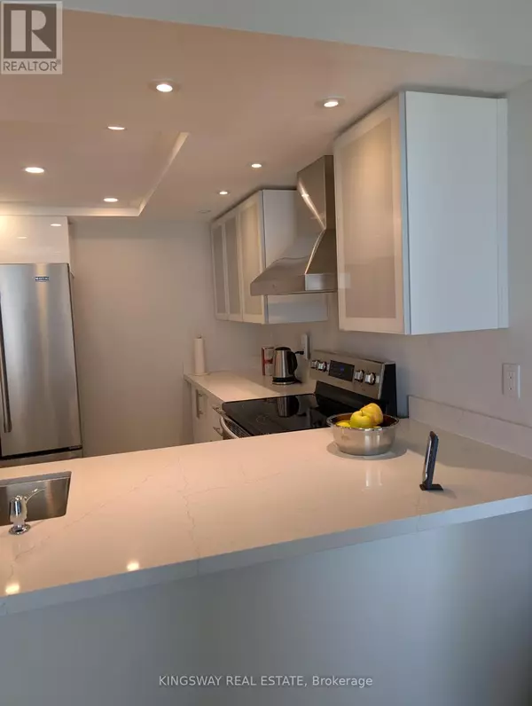 Mississauga (city Centre), ON L5B3Y4,550 Webb DR #1406