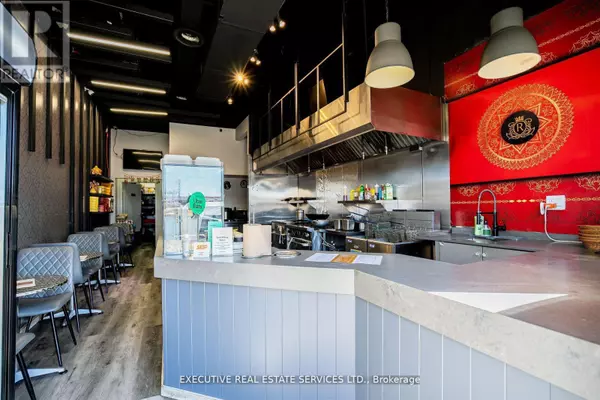 Oakville (ro River Oaks), ON L6H6Y3,478 Dundas ST West #7