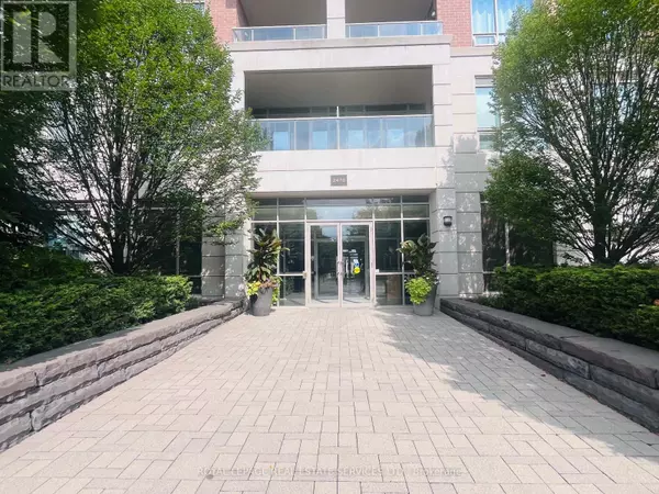 Oakville (jc Joshua Creek), ON L6H0G9,2470 Prince Michael DR #701