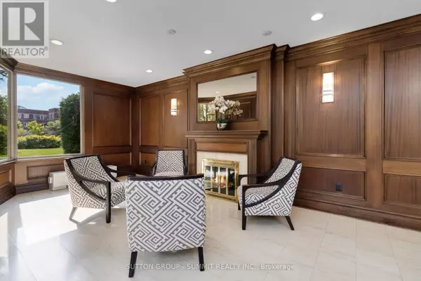 Burlington (brant), ON L7S1Z5,1201 North Shore BLVD East #807