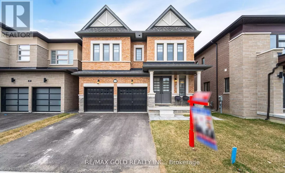 Brampton (sandringham-wellington North), ON L6R4E3,15 DUXBURY ROAD