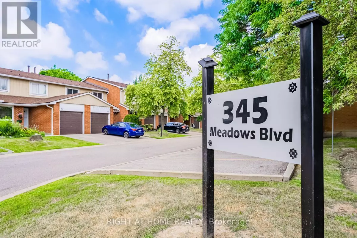 Mississauga (rathwood), ON L4Z1G5,345 Northeast MEADOWS BLVD West #19