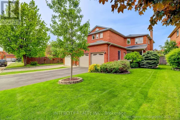 539 LANGPORT COURT, Mississauga (hurontario), ON L5R3M5