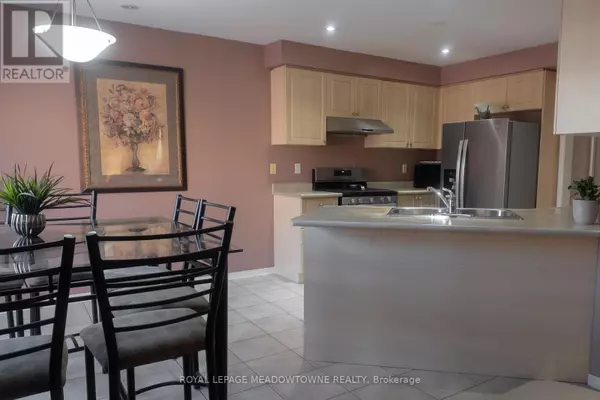 Brampton (fletcher's Meadow), ON L7A2L2,47 EARL GREY CRESCENT