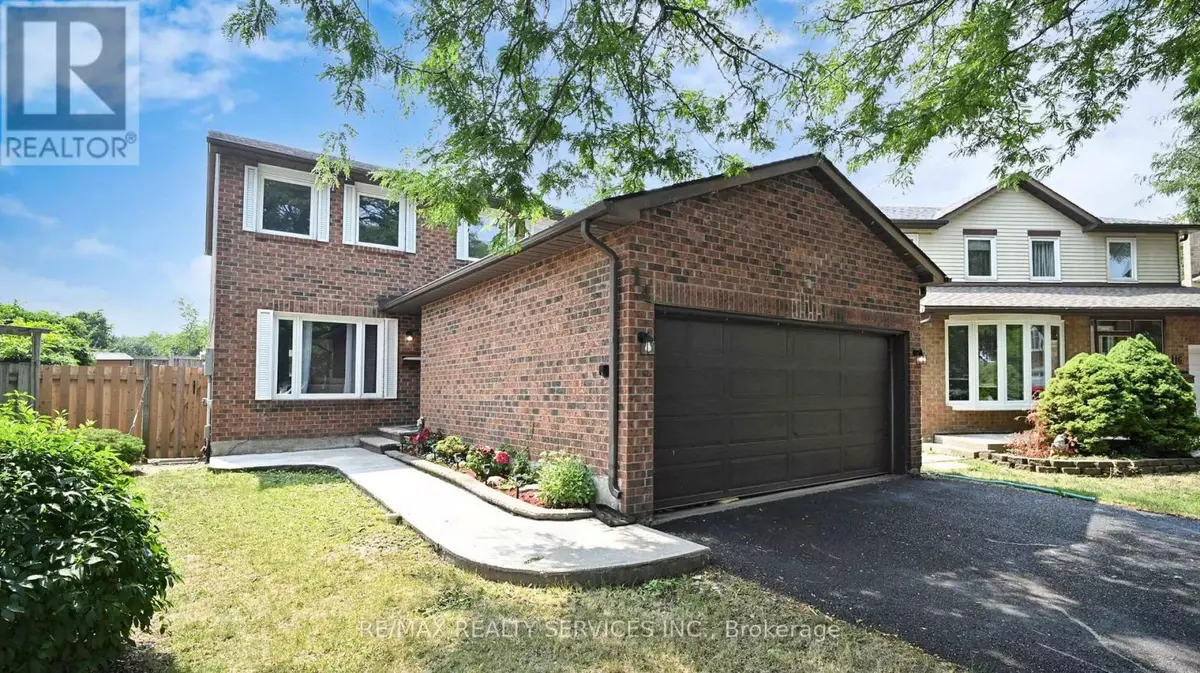 Brampton (central Park), ON L6S4H8,14 MYNA COURT