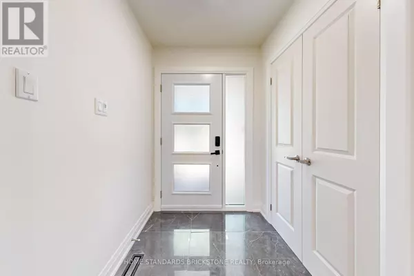 Oakville (fd Ford), ON L6J6H6,460 ASPEN FOREST DRIVE