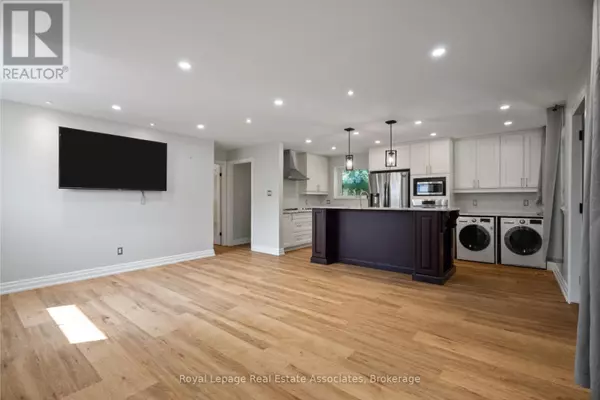 Halton Hills (ac Acton), ON L7J1V6,168 TIDEY AVENUE