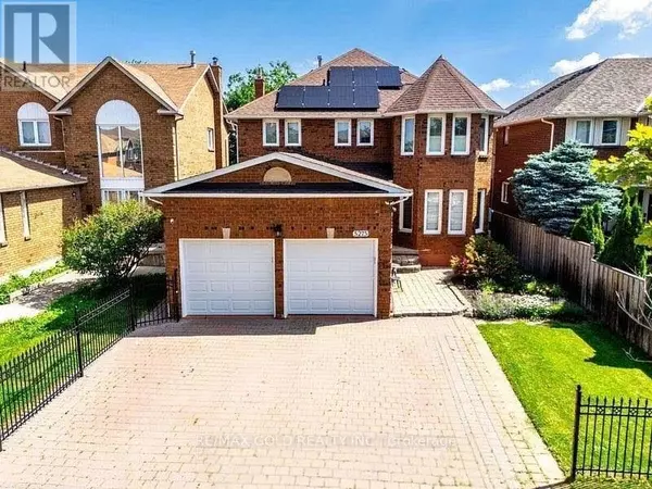 5275 THORNWOOD DRIVE, Mississauga (hurontario), ON L4Z3J3