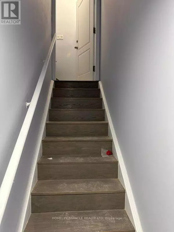 Caledon, ON L7C4K4,41 SPINLAND STREET