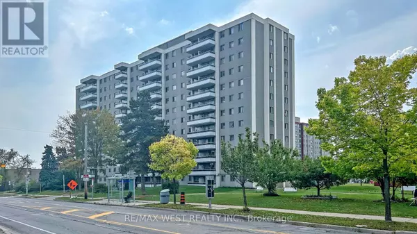 940 Caledonia RD #210, Toronto (yorkdale-glen Park), ON M6B3Y4