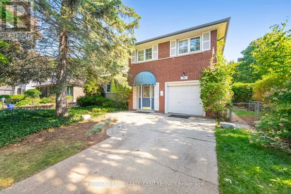 525 SWANN DRIVE, Oakville (wo West), ON L6L3W9