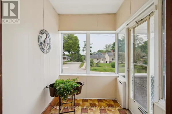 Halton Hills (ac Acton), ON L7J2B9,51 FREDERICK STREET S