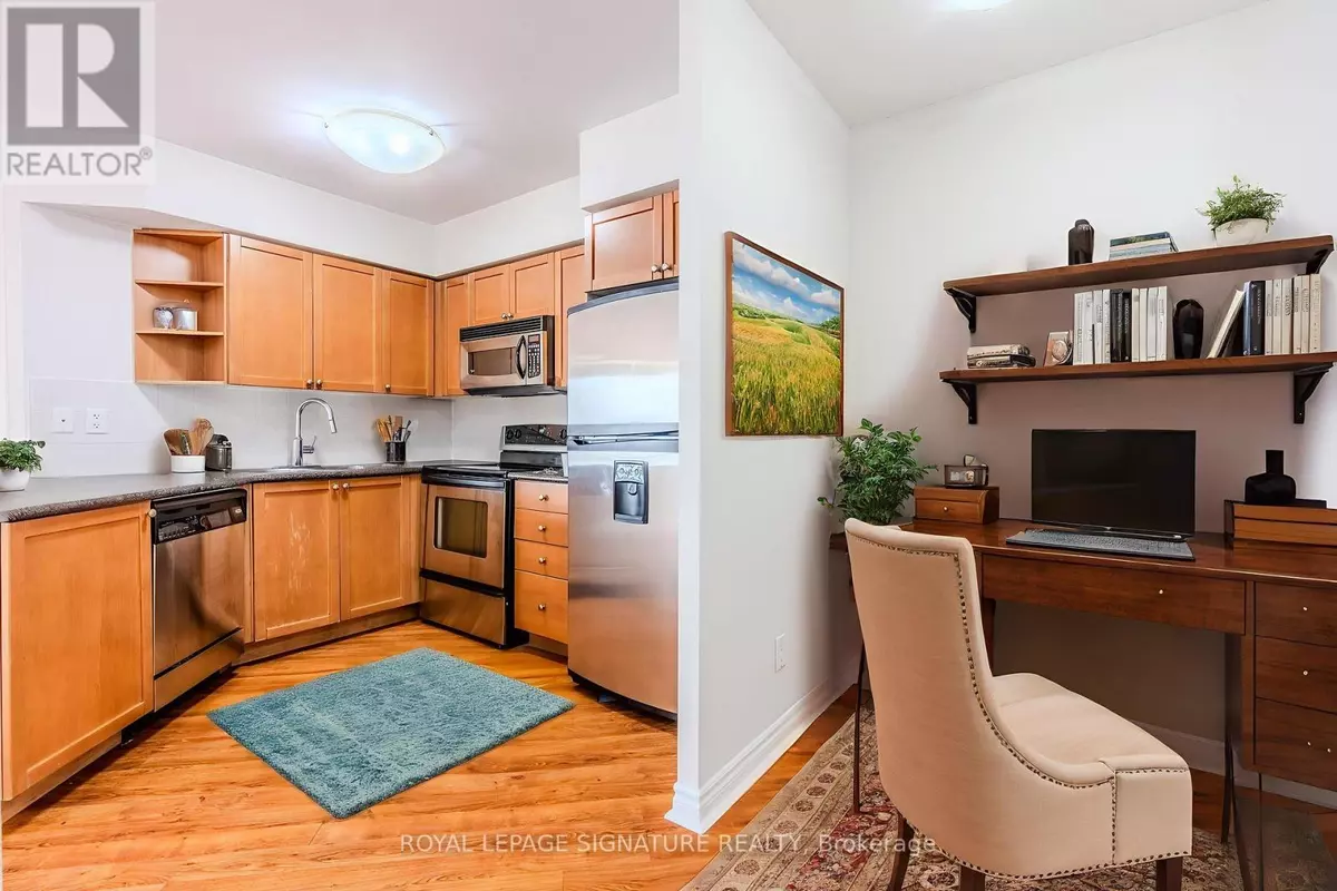 Mississauga (city Centre), ON L5B4P5,3888 Duke Of York BLVD #2820