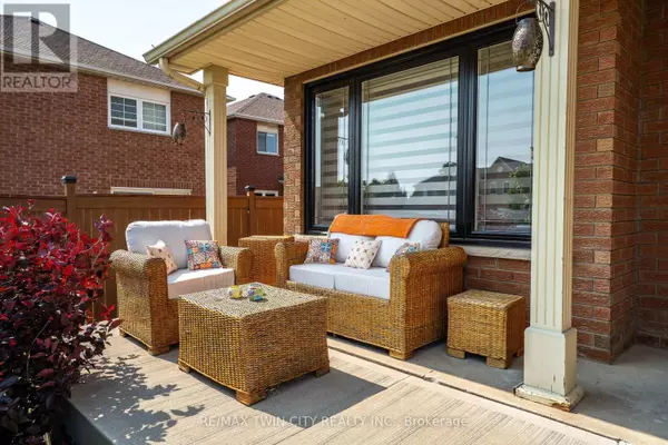 Brampton (sandringham-wellington), ON L6R1L8,670 PETER ROBERTSON BOULEVARD