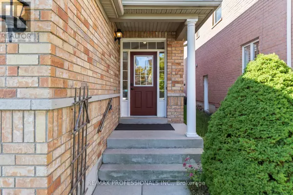 Mississauga (churchill Meadows), ON L5M7R7,4808 HALF MOON GROVE
