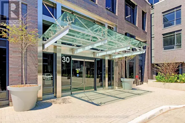 Toronto (islington-city Centre West), ON M9B0E4,30 Gibbs RD #1308
