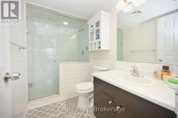 Brampton (northwest Brampton), ON L7A3Z4,70 Baycliffe CRES #301