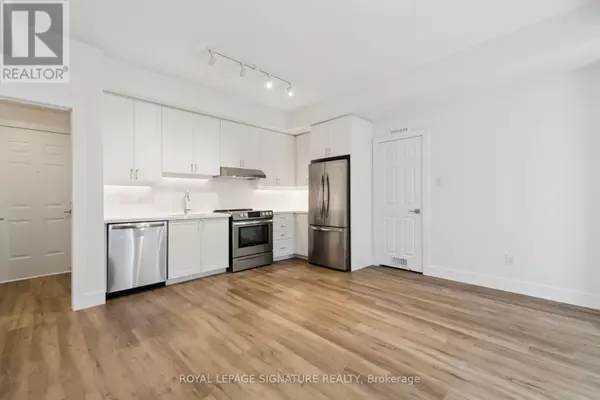 Mississauga (churchill Meadows), ON L5M0P4,5035 Oscar Peterson BLVD #32