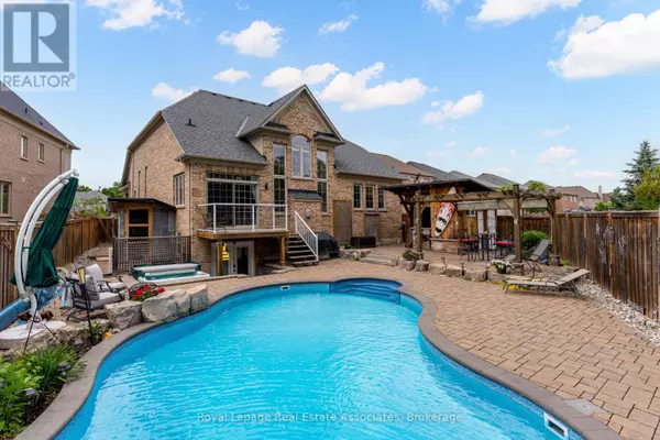 Brampton (credit Valley), ON L6X0W6,20 CANNINGTON CRESCENT