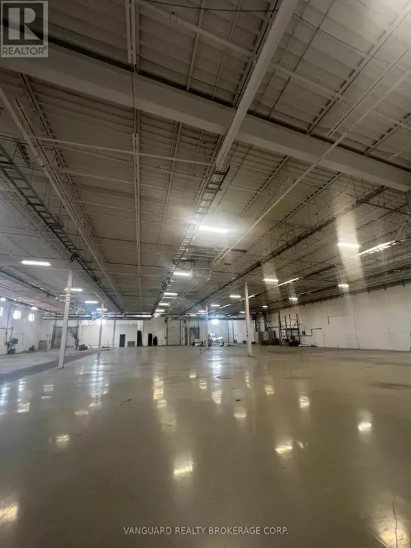 Toronto (york University Heights), ON M3J2P9,377 Canarctic DR #1