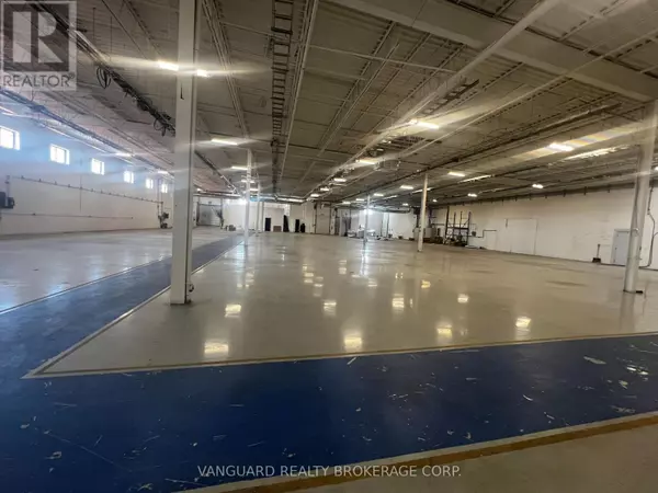 Toronto (york University Heights), ON M3J2P9,377 Canarctic DR #1