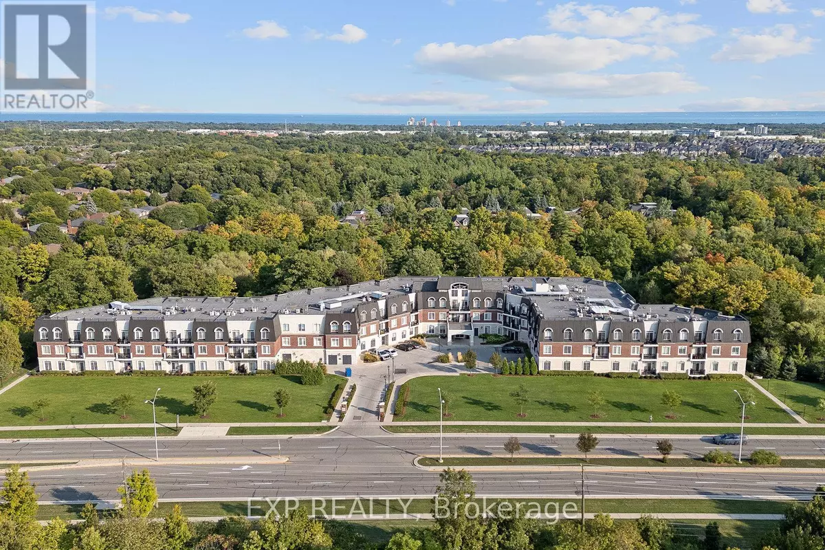 Oakville (ga Glen Abbey), ON L6M0T4,2300 Upper Middle RD West #325