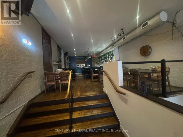 Toronto (junction Area), ON M6P1Z5,3047 DUNDAS STREET W