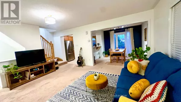 Milton (wi Willmott), ON L9T8G4,471 DALHOUSIE GATE