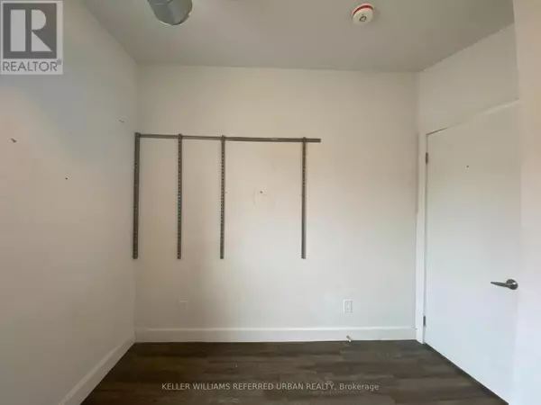 Toronto (dovercourt-wallace Emerson-junction), ON M6H3G7,344 Bartlett AVE North #Room 1
