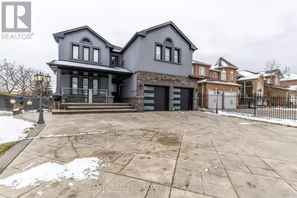 Mississauga (east Credit), ON L5V2N9,987 Bristol RD West #BSMT