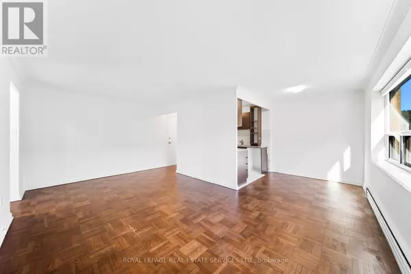 Toronto (stonegate-queensway), ON M8Y3N5,167 Stephen DR #207