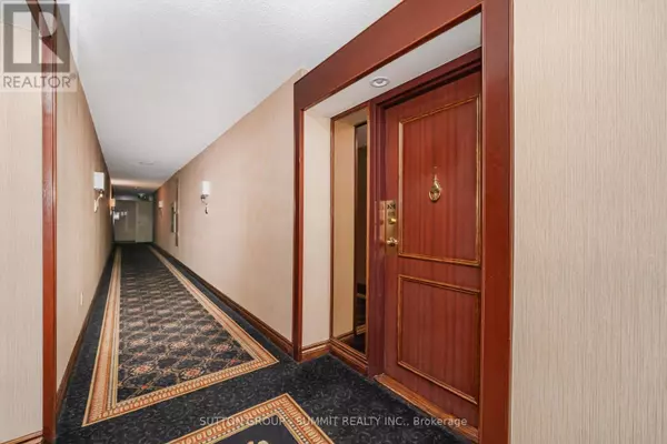 Brampton (fletcher's Creek South), ON L6W3X1,100 County Court BLVD #1005