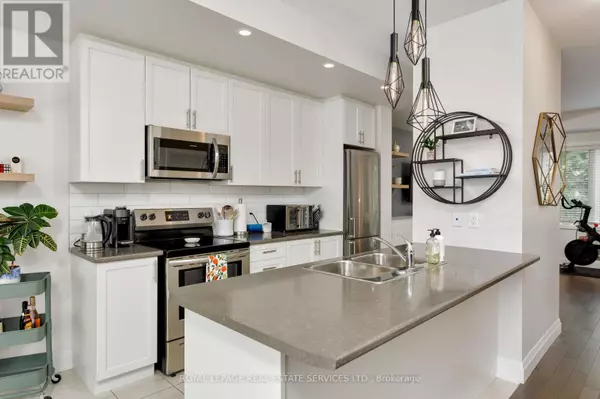 Burlington (lasalle), ON L7T2C9,405 Plains RD East #22