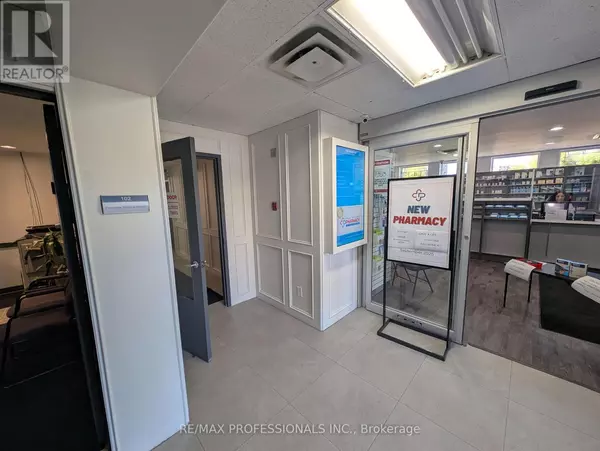 Toronto (black Creek), ON M3N2K5,4640 Jane ST #201