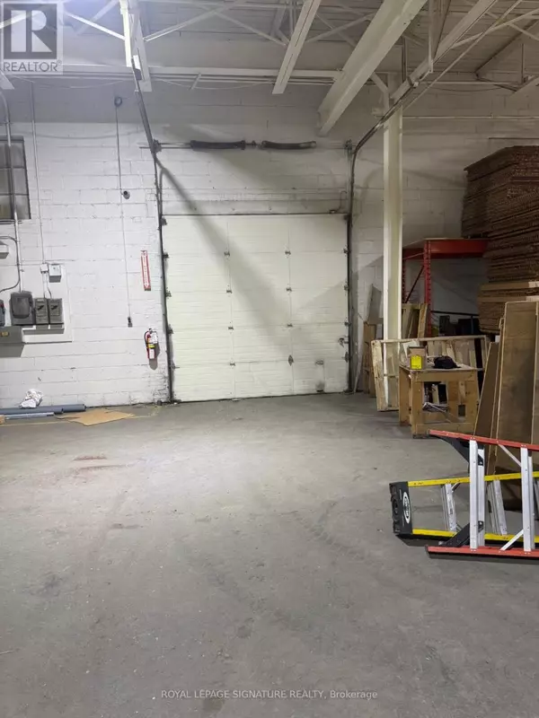 39A DRUMMOND STREET, Toronto (mimico), ON M8V1Y7