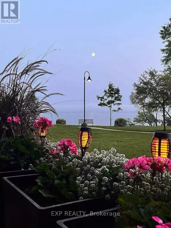 5250 Lakeshore RD #104, Burlington (appleby), ON L7L5L2