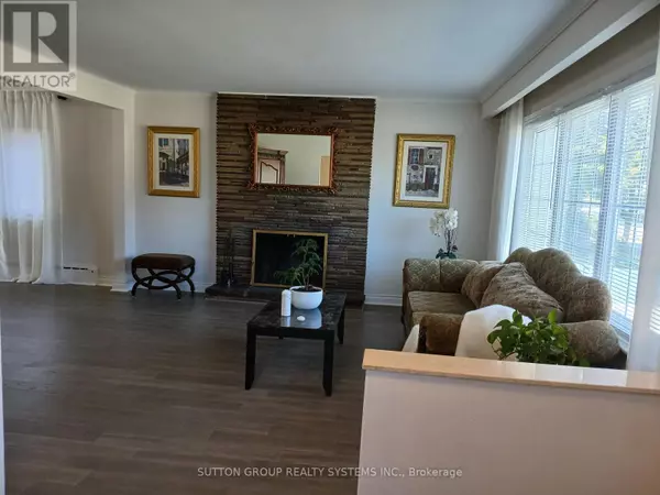 Mississauga (lakeview), ON L5E2H4,1236 OGDEN AVENUE