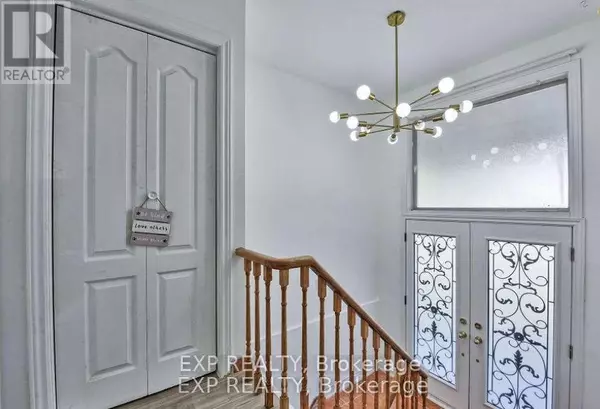 7292 REDFOX ROAD, Mississauga (malton), ON L4T2L8