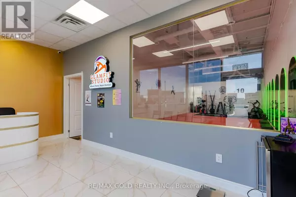 Brampton (toronto Gore Rural Estate), ON L6P4J4,11655 Mcvean DR #10