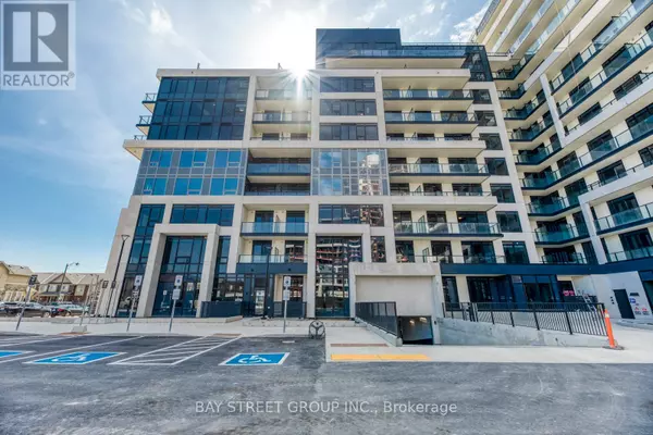 Oakville (jm Joshua Meadows), ON L6H7W6,3200 William Coltson AVE #204