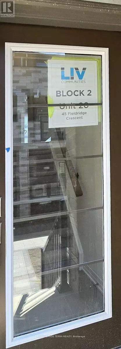 Brampton (sandringham-wellington North), ON L6R4G6,45 Fieldridge CRES #20