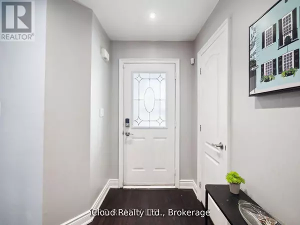 Orangeville, ON L9W4Z2,424 JAY CRESCENT