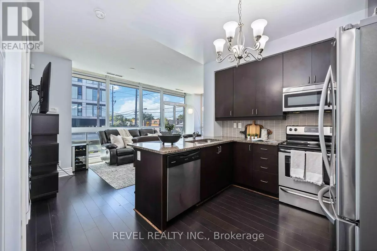 Toronto (islington-city Centre West), ON M8Z0C6,1185 The Queensway #209