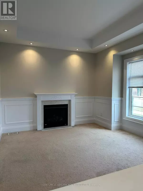 Brampton (vales Of Castlemore), ON L6P4E8,30 BURLWOOD RD BURLWOOD ROAD