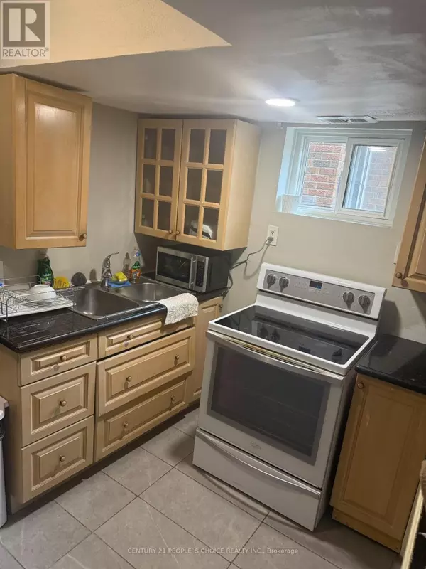 Brampton (brampton West), ON L6X2T6,23 DEERPARK CRESCENT